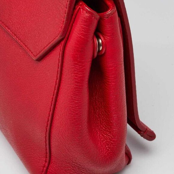 Louis Vuitton Rubis Pebbled Leather Lockme II BB - Picture 9 of 11